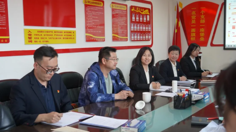 汽貿(mào)公司黨支部堅持開門教育走好黨的群眾路線