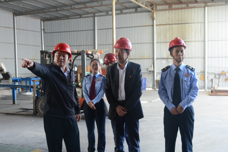 西寧市稅務(wù)局黨委書記、局長(zhǎng)劉興華蒞臨 青海物產(chǎn)工業(yè)投資有限公司調(diào)研